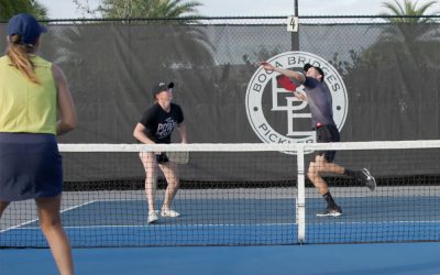 Pickleball Overhead Shots: How to Smash with Confidence